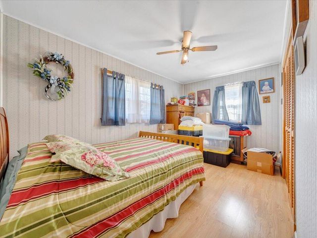 1043 Liberty ST, Martinsville, VA 24112