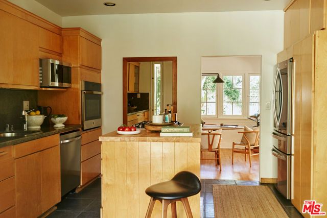 1323 Indiana Avenue, South Pasadena, CA 91030