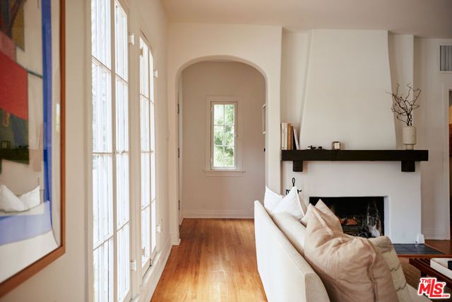 1323 Indiana Avenue, South Pasadena, CA 91030