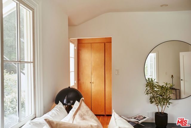 1323 Indiana Avenue, South Pasadena, CA 91030