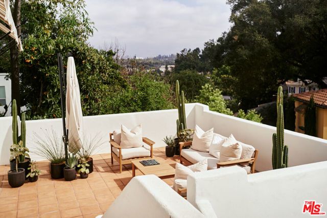 1323 Indiana Avenue, South Pasadena, CA 91030