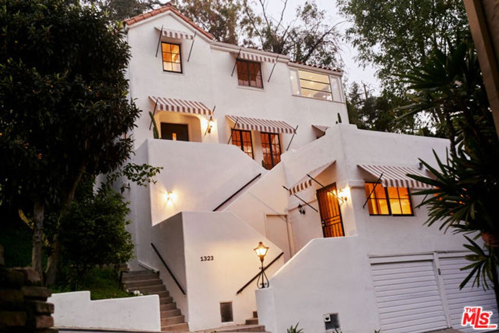 1323 Indiana Avenue, South Pasadena, CA 91030