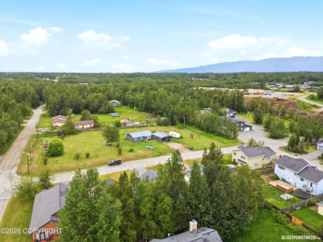 1171 S Irwin Road, Palmer, AK 99645