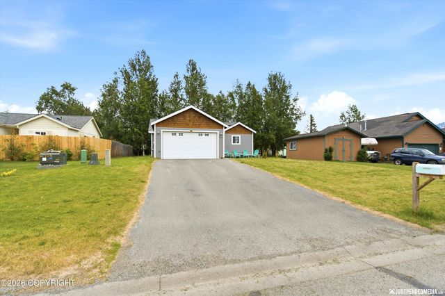 1171 S Irwin Road, Palmer, AK 99645