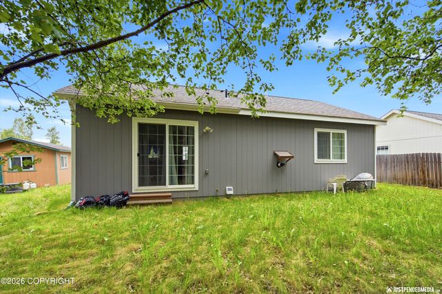1171 S Irwin Road, Palmer, AK 99645