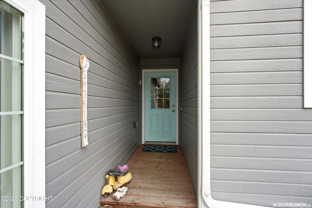 1171 S Irwin Road, Palmer, AK 99645