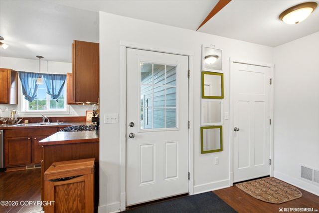 1171 S Irwin Road, Palmer, AK 99645