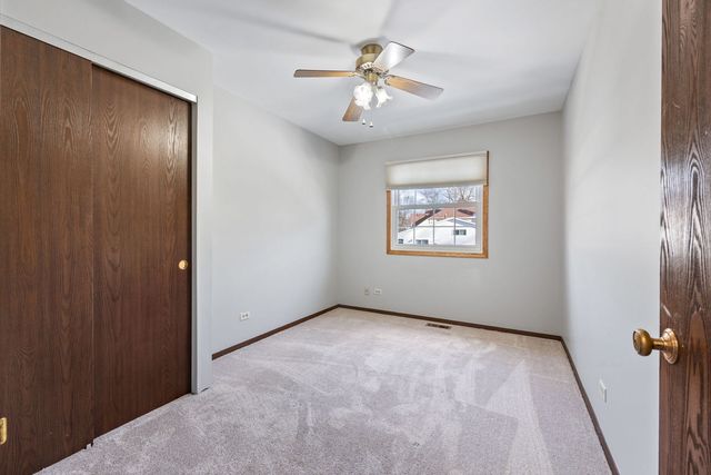 5S710 Steeple Run Drive, Naperville, IL 60540