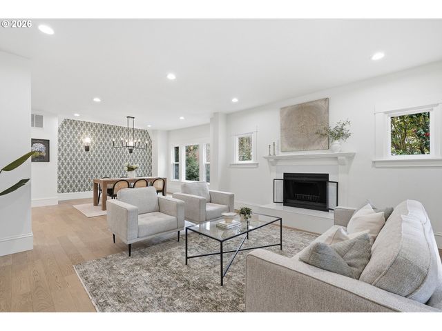 2125 Nw 33rd Ave, Portland, OR 97210