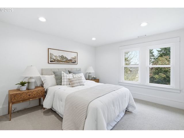 2125 Nw 33rd Ave, Portland, OR 97210