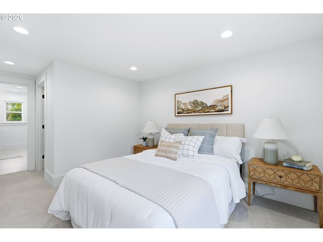 2125 Nw 33rd Ave, Portland, OR 97210