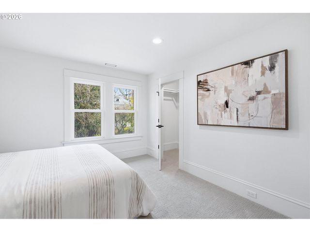 2125 Nw 33rd Ave, Portland, OR 97210