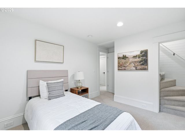 2125 Nw 33rd Ave, Portland, OR 97210