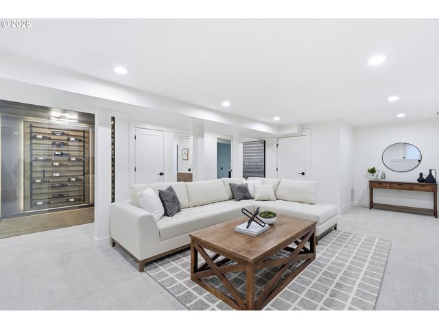 2125 Nw 33rd Ave, Portland, OR 97210