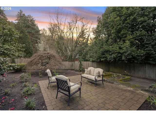 2125 Nw 33rd Ave, Portland, OR 97210