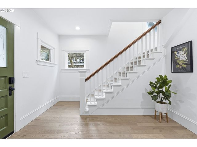 2125 Nw 33rd Ave, Portland, OR 97210