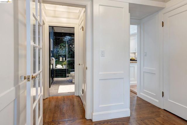 73 Oakmont Ave, Piedmont, CA 94610