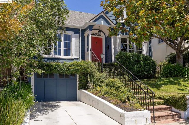 73 Oakmont Ave, Piedmont, CA 94610
