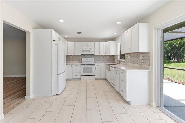 267 ANNAPOLIS LANE, Rotonda West, FL 33947