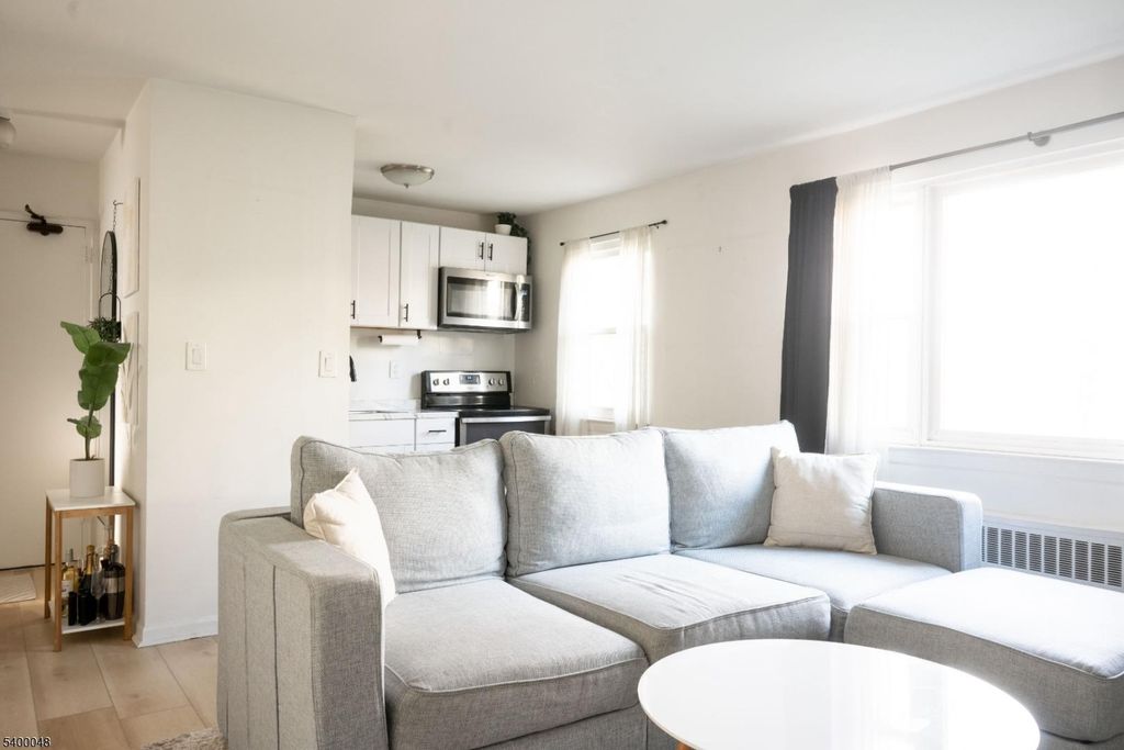 300 Wilson Rd 24D, Springfield Twp., NJ 07081