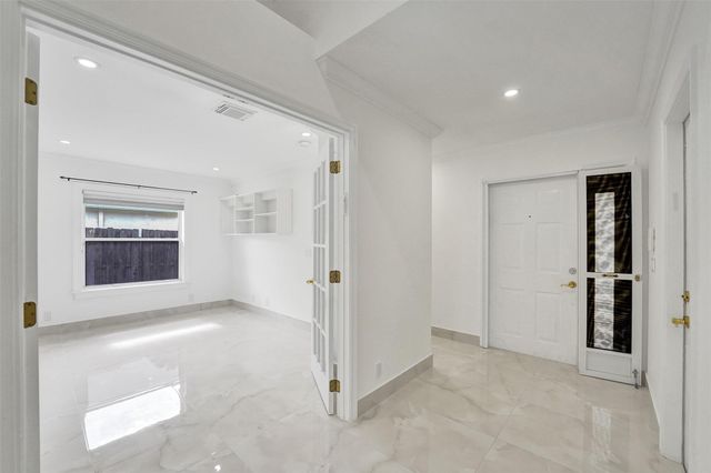 4966 SW 33rd Terrace, Hollywood, FL 33312