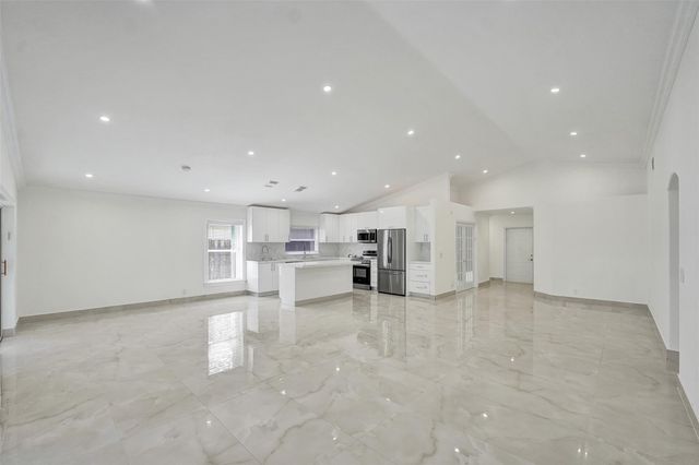 4966 SW 33rd Terrace, Hollywood, FL 33312