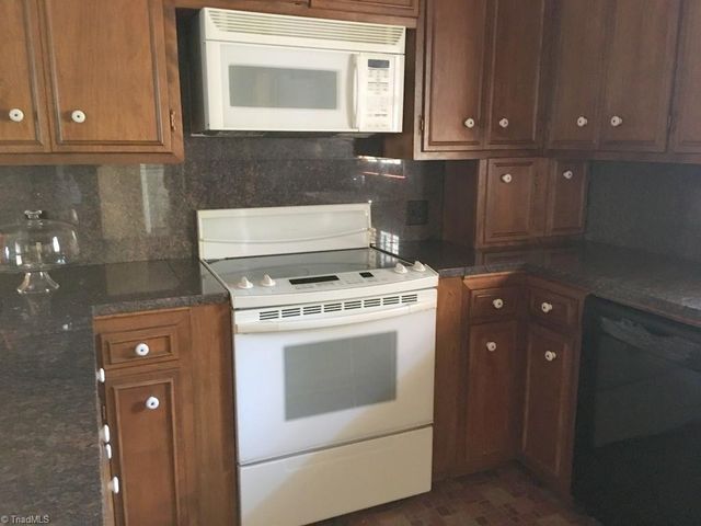 234 Hylton Street, Mount Airy, NC 27030