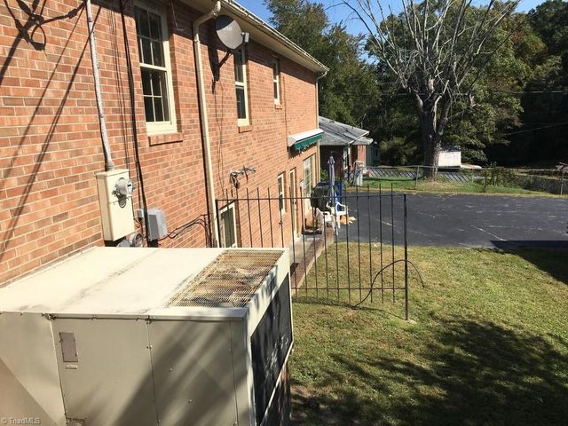 234 Hylton Street, Mount Airy, NC 27030