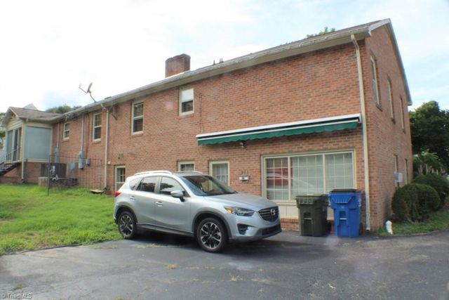 234 Hylton Street, Mount Airy, NC 27030