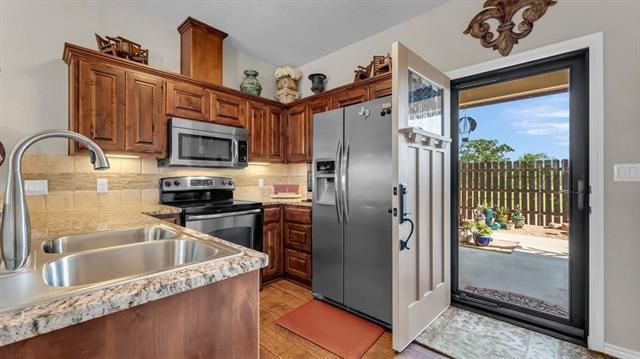 288 Lehne LOOP, Buchanan Dam, TX 78609