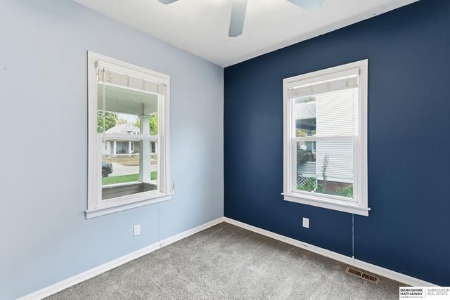 1642 N H Street, Fremont, NE 68025