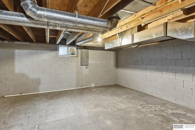 1642 N H Street, Fremont, NE 68025