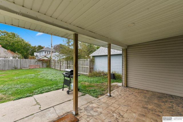 1642 N H Street, Fremont, NE 68025