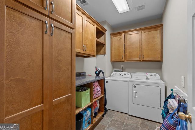 220 Sabre Drive, Bonaire, GA 31005