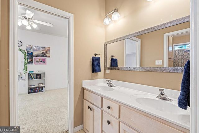 220 Sabre Drive, Bonaire, GA 31005