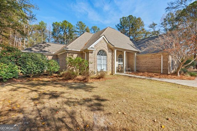 220 Sabre Drive, Bonaire, GA 31005