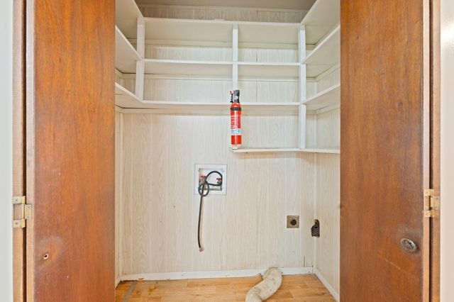 1116 S Texas Street, De Leon, TX 76444