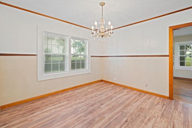 1116 S Texas Street, De Leon, TX 76444