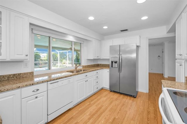 4 HIBISCUS ROAD, Belleair, FL 33756