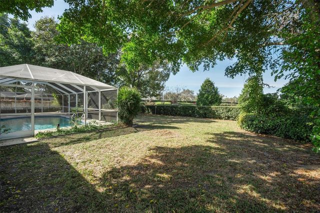 4 HIBISCUS ROAD, Belleair, FL 33756