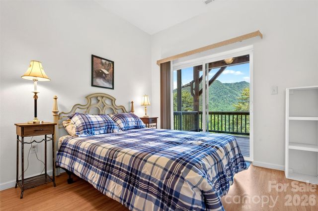 40 E Valley View Drive, Marion, NC 28752