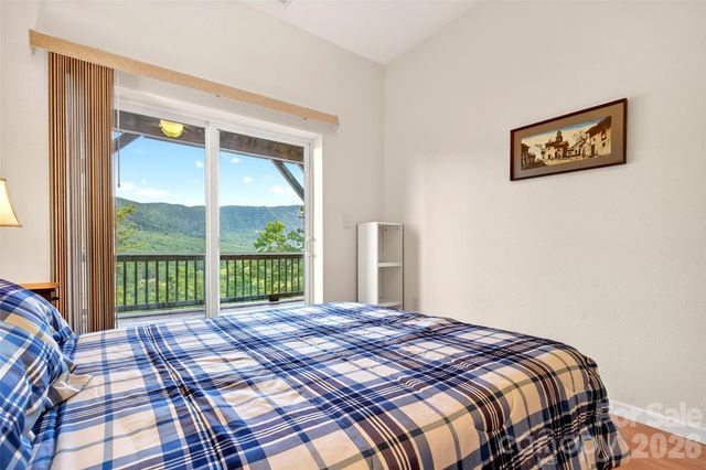 40 E Valley View Drive, Marion, NC 28752