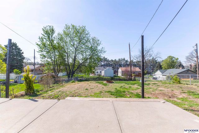 6467 William Street, Omaha, NE 68106