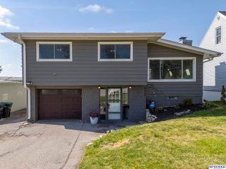6467 William Street, Omaha, NE 68106