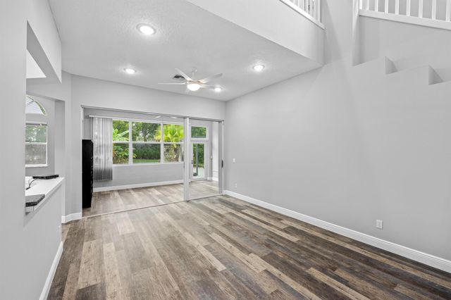 3033 SE Brierwood Place, Stuart, FL 34997
