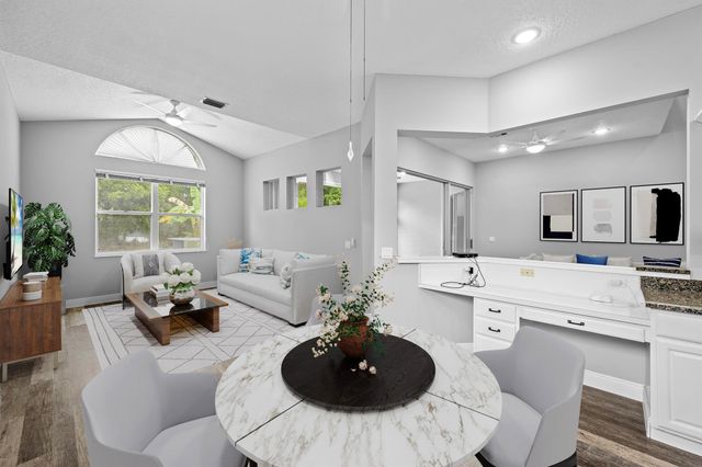 3033 SE Brierwood Place, Stuart, FL 34997