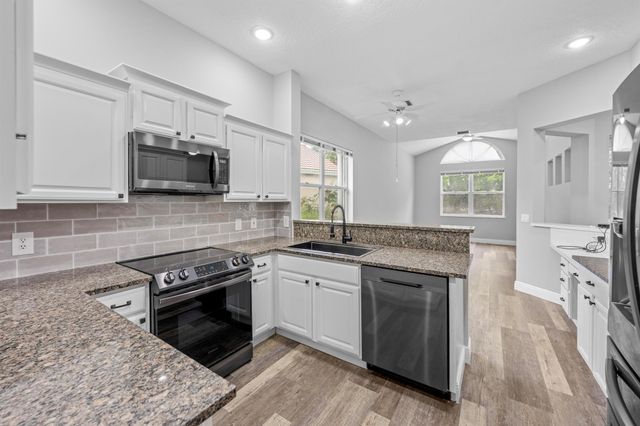 3033 SE Brierwood Place, Stuart, FL 34997