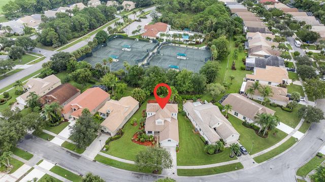 3033 SE Brierwood Place, Stuart, FL 34997