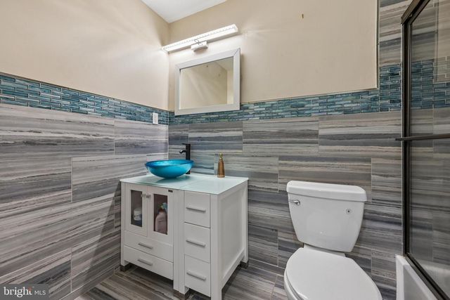 132 ARBOR MEADOW DR, Sicklerville, NJ 08081
