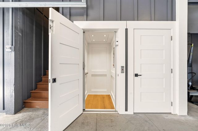 357 E Second Street, Ocean Isle Beach, NC 28469